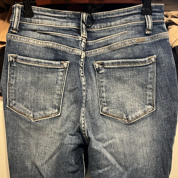 KanCan jeans - Picture 2 of 4